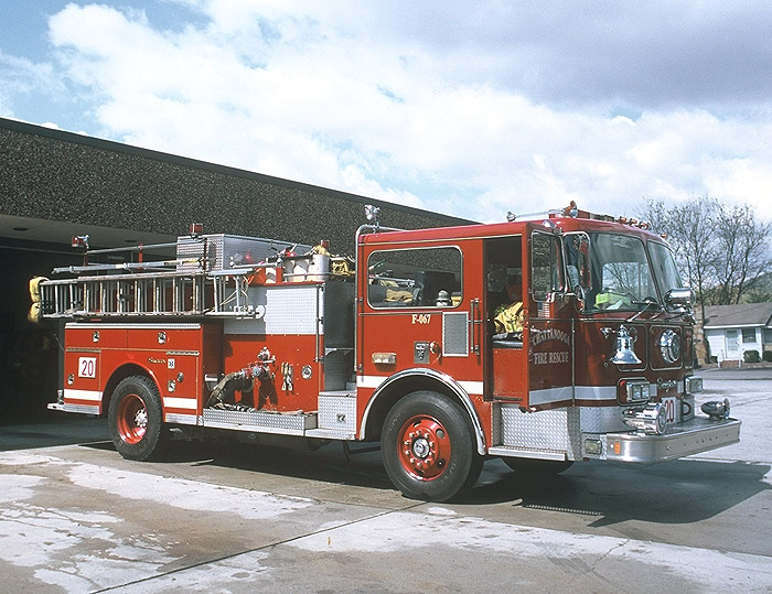Fire Engines Photos - Chattanooga, TN E-20