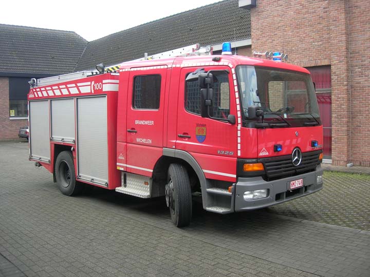 Brandweer Wichelen Mercedes Atego pump