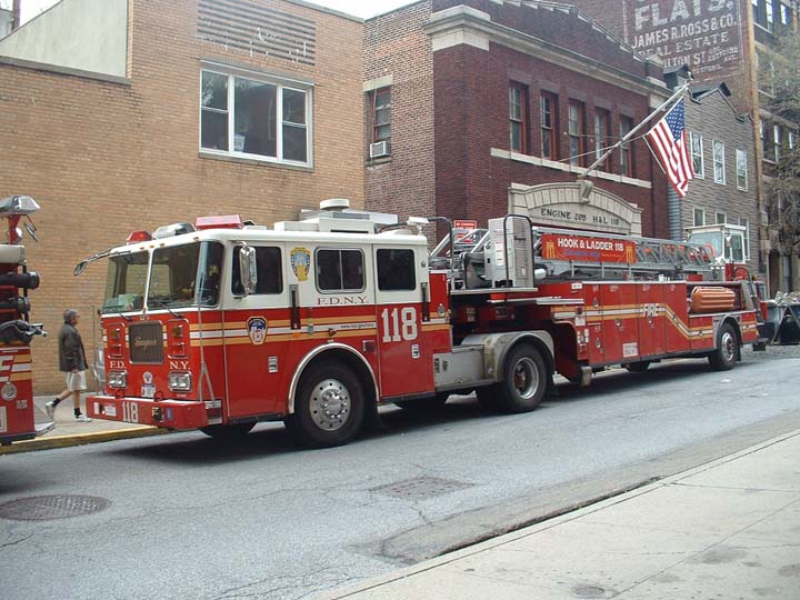 Fire Engines Photos F.DN.Y.Ladder Company 118 Tractor Drawn Aerial