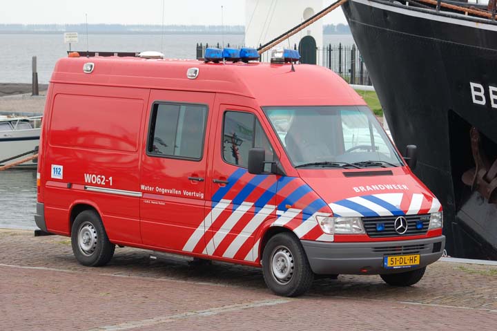 Brandweer Hellevoetsluis Divers Unit Mercedes