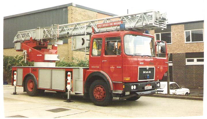 Fire Engines Photos - East Sussex Fire brigade MAN Angloco Ladder
