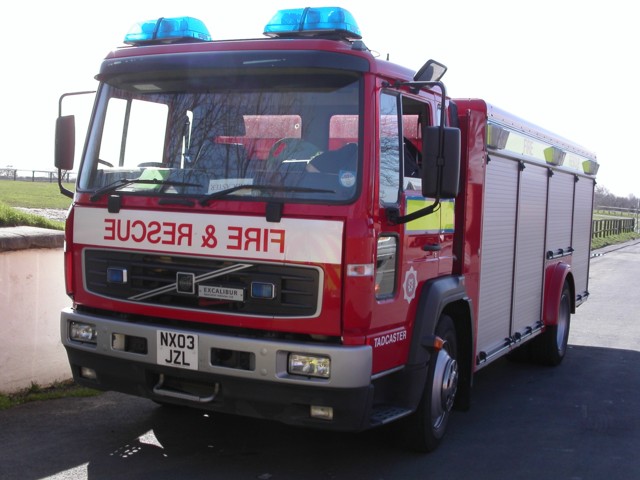 NX03JZL Tadcaster 4 heavy rescue unit.