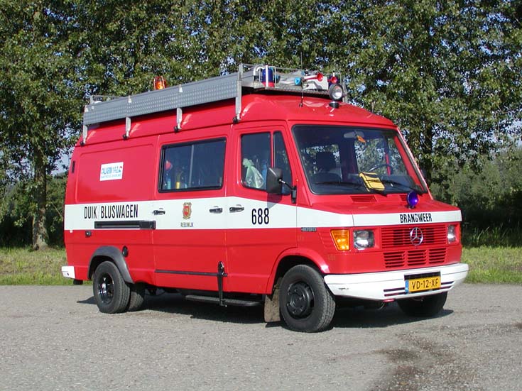 Brandweer Reeuwijk Mercedes Benz Diving Unit
