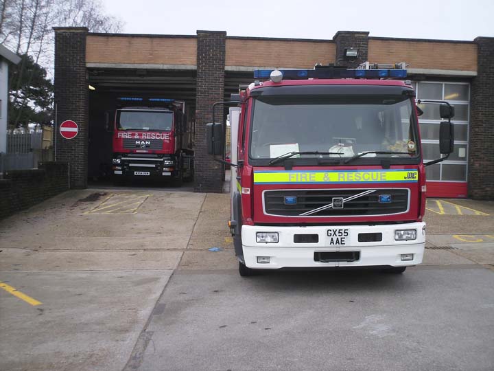 East Sussex Volvo in front of Hove fire station