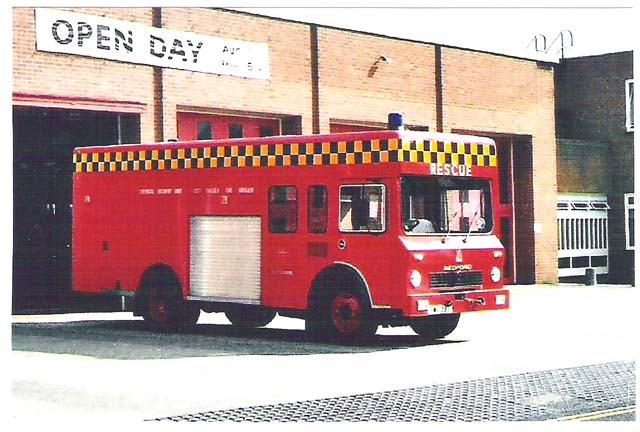 East Sussex Bedford TK Chemical Incident Unit 