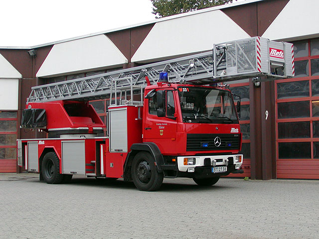 Feuerwehr Rheine Mercedes TL