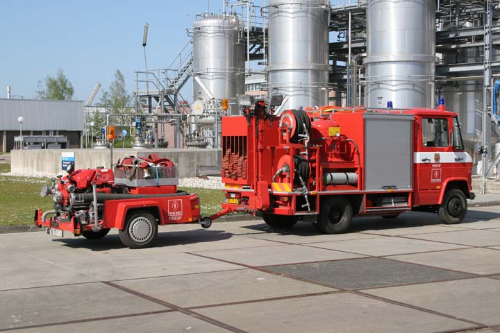 Works Fire brigade Solvay Duphar Powder Unit