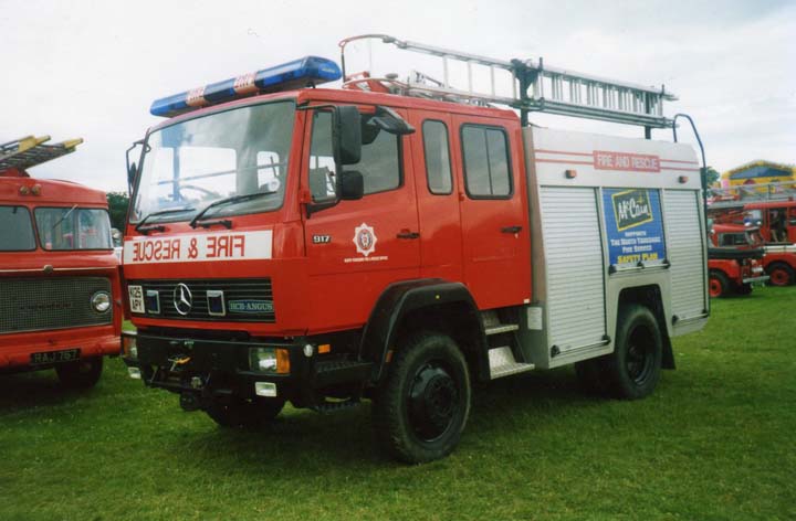 Mercedes - Benz 4x4 Water Ladder North Yorkshire