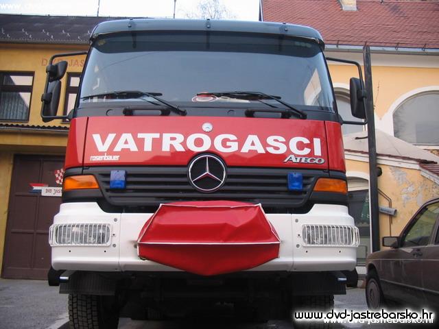 TLF 2.500/200 AT2 - Atego - Front