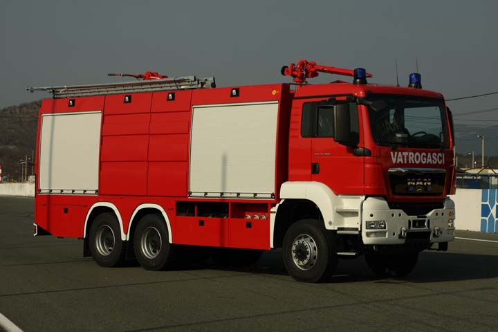 JANAF MAN TGS foam tender