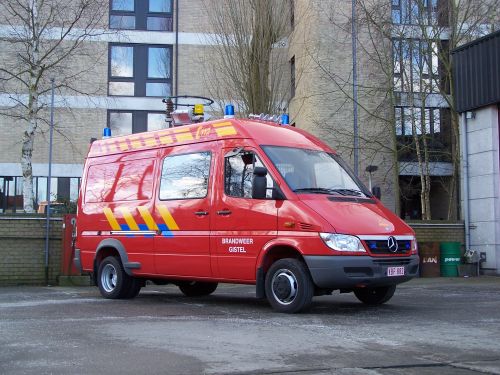 snelle-hulp wagen