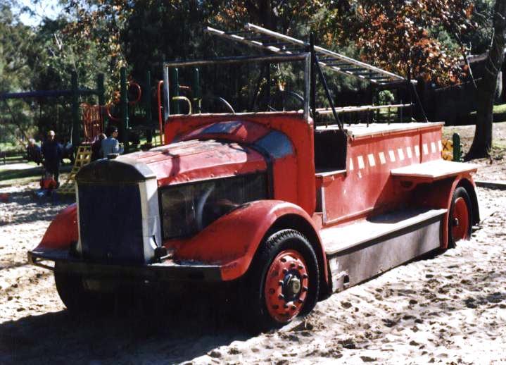 Australia NSW Fire Brigade Dennis Light 6
