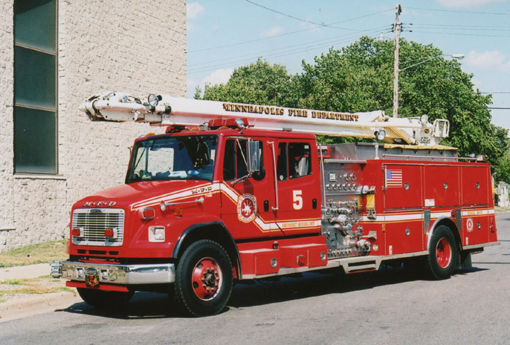 Minneapolis FD FL General Fire Truck