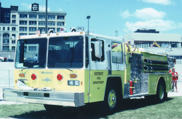 Grumman-Hendrickson Fire Truck Detroit FD