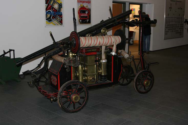 Brandweer Amersfoort old fire pump
