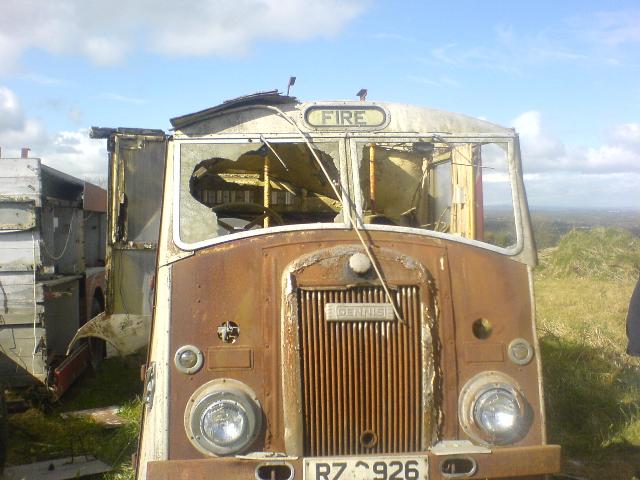 Rusting Dennis grave yard 05-04-08