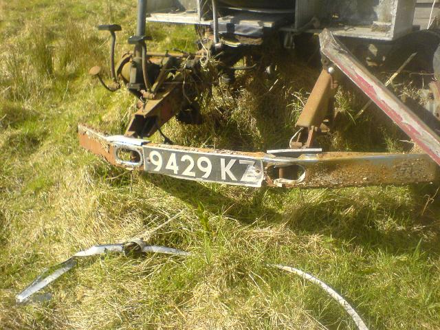 Dennis, 9429KZ, grave yard 05-04-08