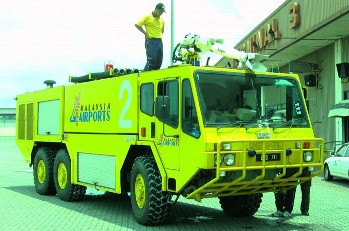 Malaysia Airports - Foam tender