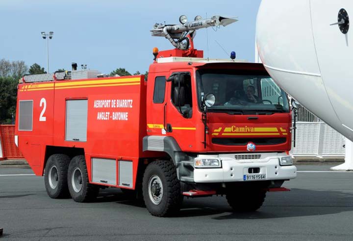 Aeroport de Biarritz Crashtender Camiva