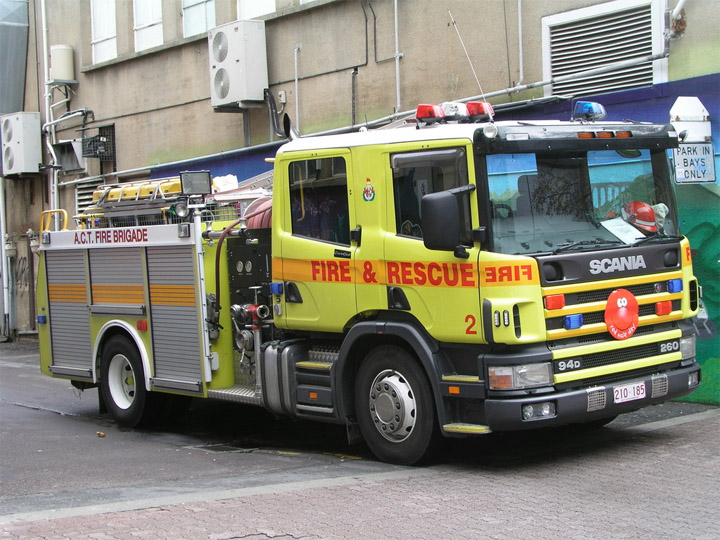 A.C.T. Fire Brigade Bravo 2, Scania P94D pump