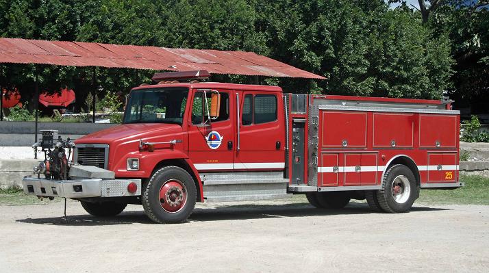 El Salvador Fire Service - Darley engine