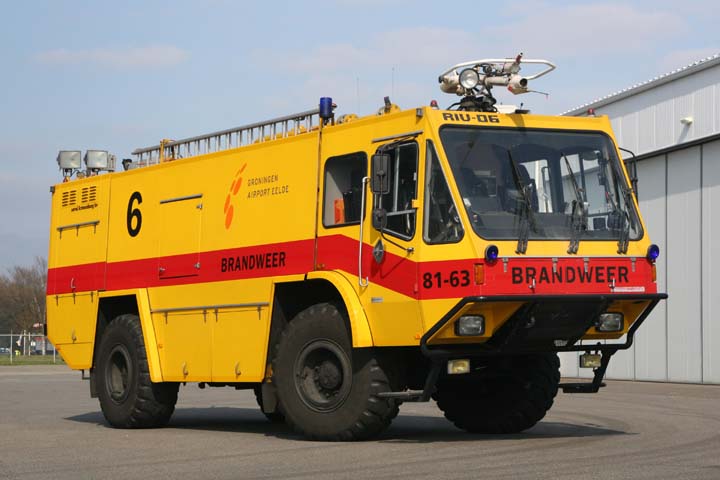 Groningen Airport Eelde Kronenburg RIV-06