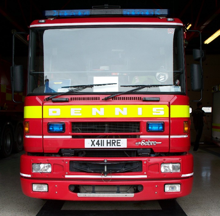 STAFFORDSHIRE DENNIS WATER TENDER