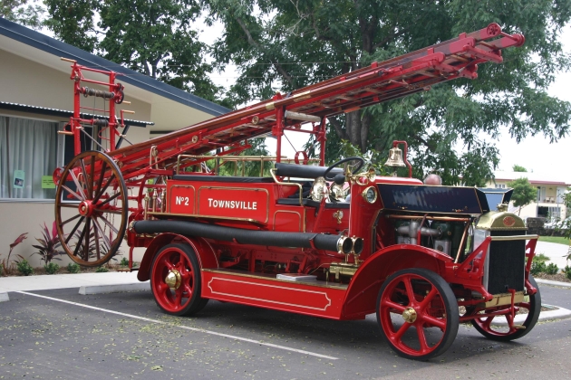 Townsville Fire Brigade Dennis 