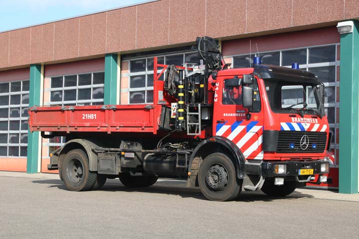 Regional Fire Brigade Drenthe MB Prime mover 