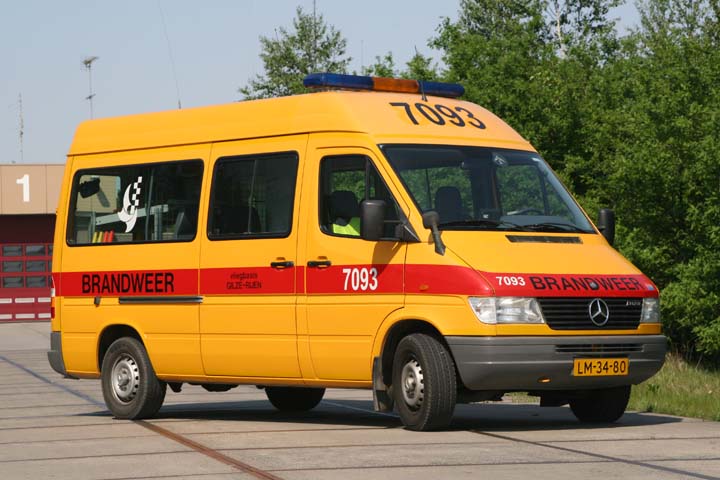 Dutch Airforce Gilze-Rijen Mercedes Sprinter OSC