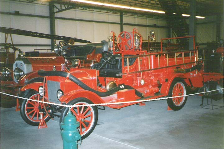 1918 Model T Ford/Howe fire engine