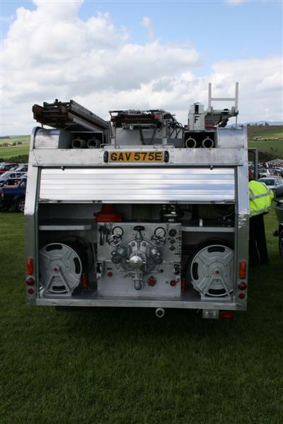 North Eastern Fire Brigade Commer GAV575E pump