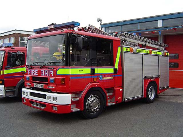Cheshire Dennis Sabre N711GFM