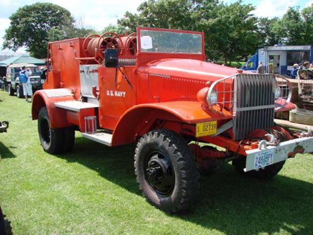 1943 International FFN 3 crash tender (US Navy)