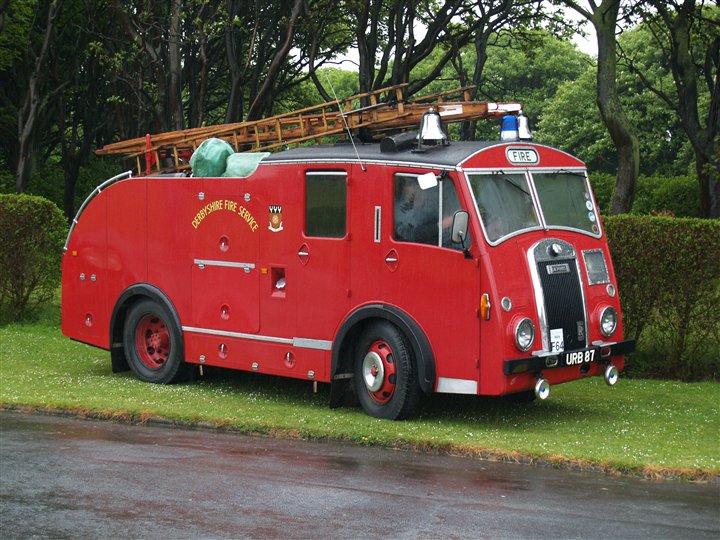 Tyne Tees Run 2008 - Dennis F8, 1954