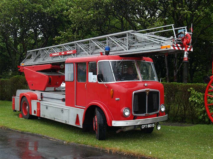 Tyne Tees Run 2008 - AEC Mercury MerryWeather TL