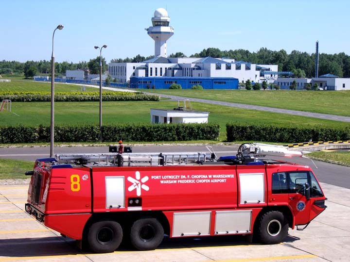 Warsaw Airport Fire service E-One