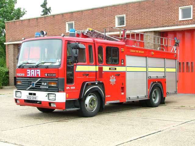 Volvo FL 6 London FB