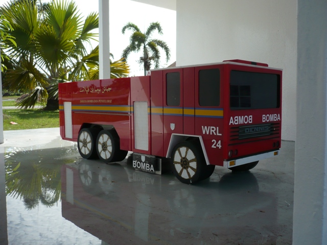 Dennis DFD/SK Fire WRL 24 (modelled)