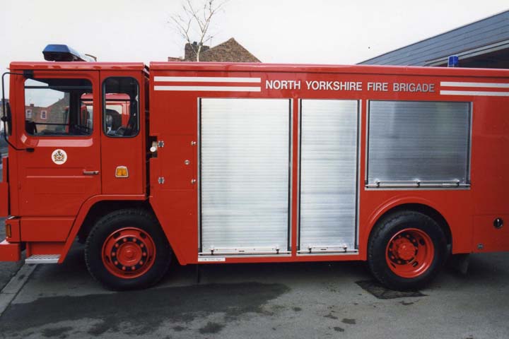 Dennis ET -  E789 LAJ