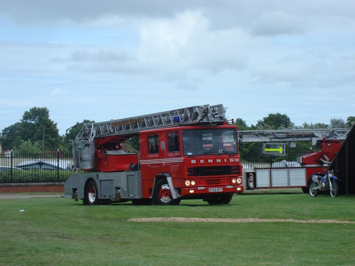Dennis DF/Magirus 30m Turntable ladder