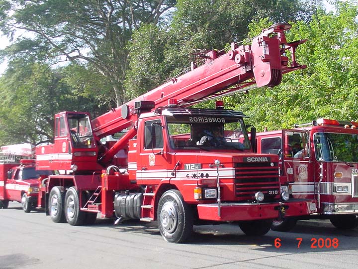 Bombeiros São Paulo Brazil Scania Crane