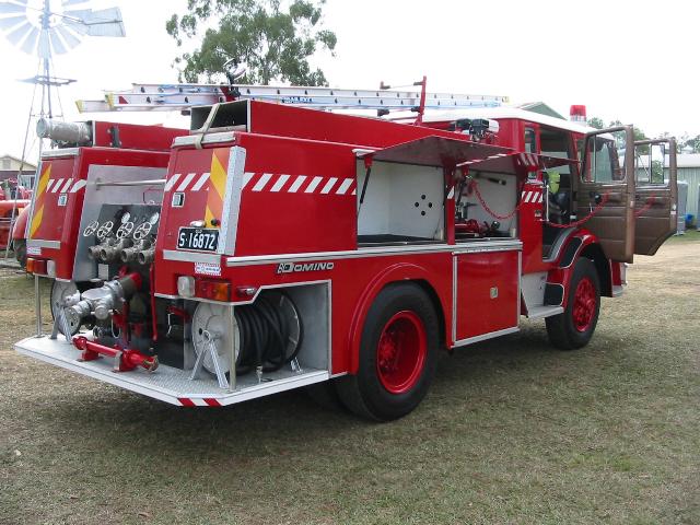 Picture of 1981 International Acco pumper