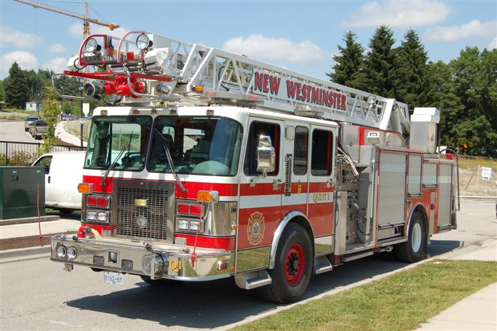 New Westminster Fire Rescue Quint 1