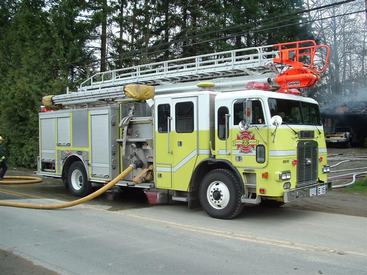 Surrey Fire Service Engine 15