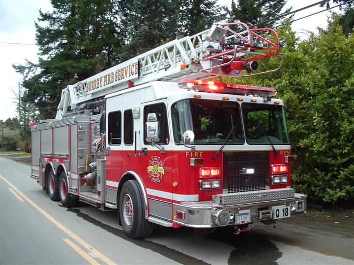 Surrey Fire Service Quint 18