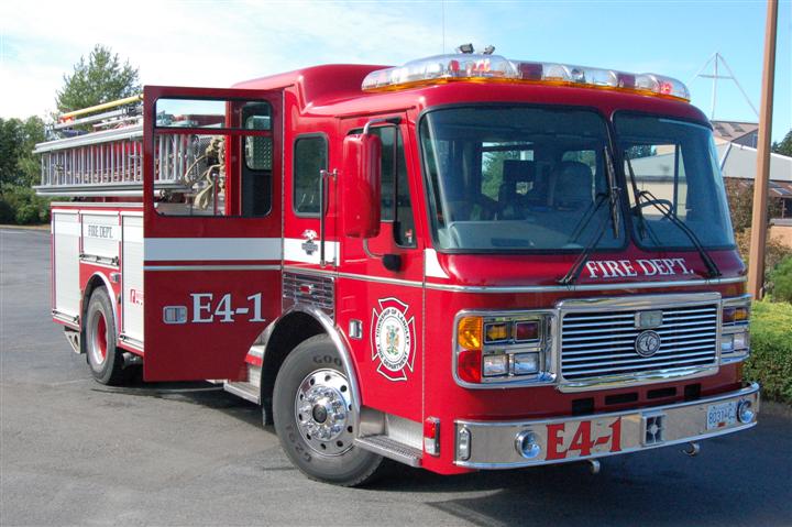 Township of Langley Fire Department Engine 4-1