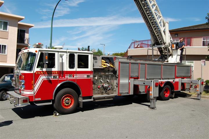 Vancouver Fire Rescue Service Ladder 1 Old