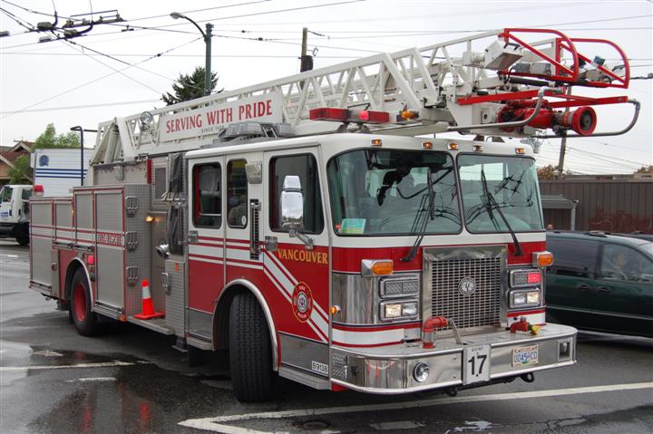 Vancouver Fire Rescue Service Quint 17