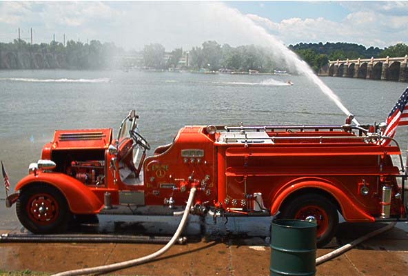 1939 Ahrens-Fox, ex Munster, Indiana pumper